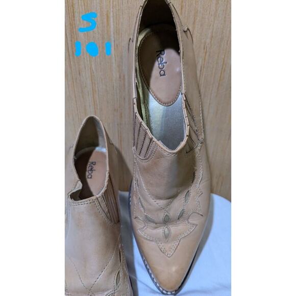 Reba “Lane” Tan Leather Ankle Boots Pointed Toe Western Cowgirl Size 8 M - Picture 12 of 12